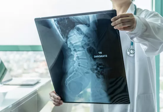 Research directs spotlight onto the effectiveness of spinal surgery