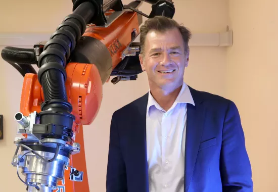 Research driving the development of new implants and improving outcomes