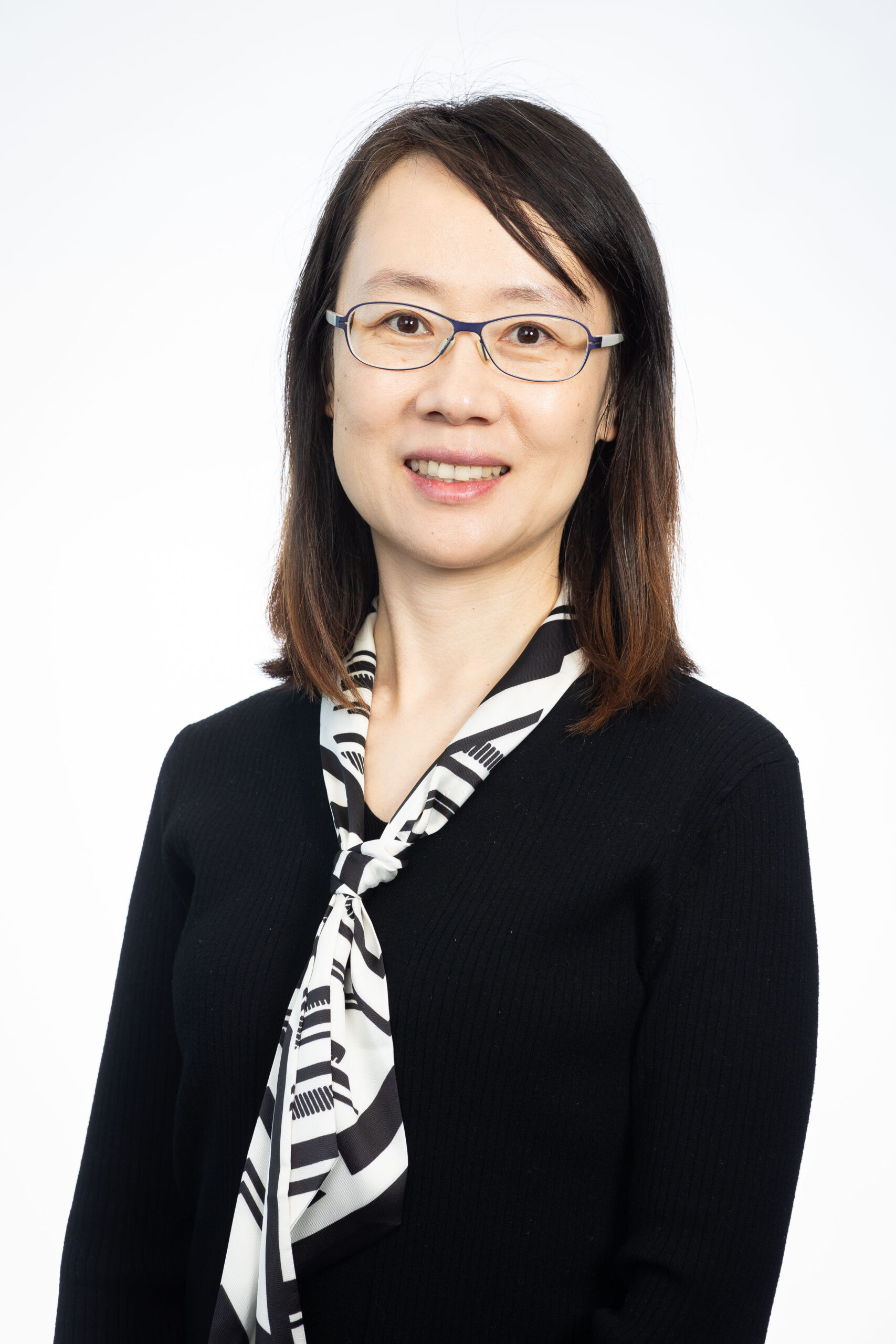 Dr Jessica (Qinghua) Cao Dr